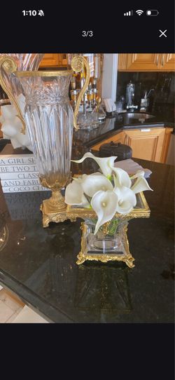2vases