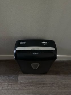 Paper/Credit Card Shredder