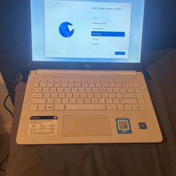 HP LAPTOP