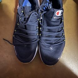 Men’s Shoe Size 10