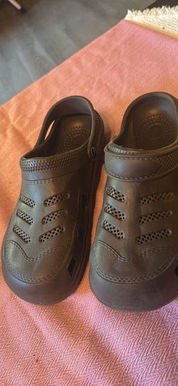Shoes for men size 10 price for both $20