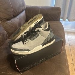 9.5 Jordan 3 Wolf grey 