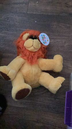 Giggle Scape Lion Stuffed Animal