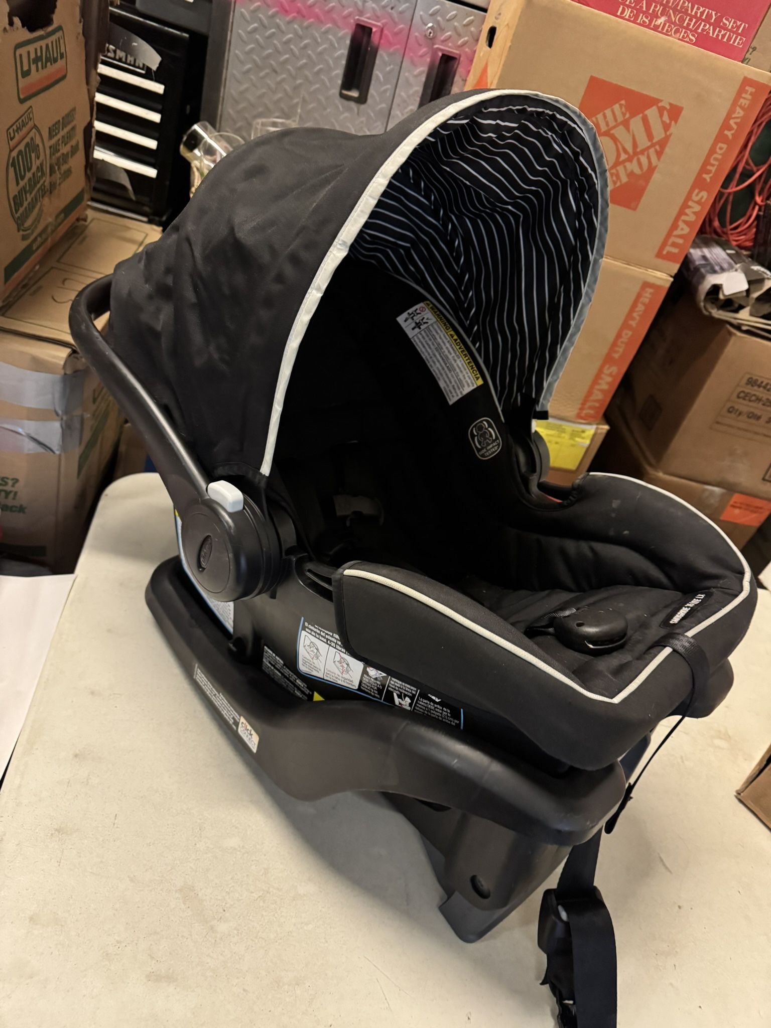 Graco SnugRide 35 Lite LX Infant Car Seat