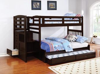 Twin/Full Bunk Bed