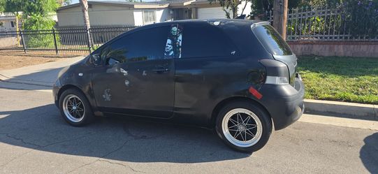 200 toyota yaris