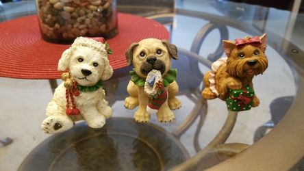 Christmas dogs