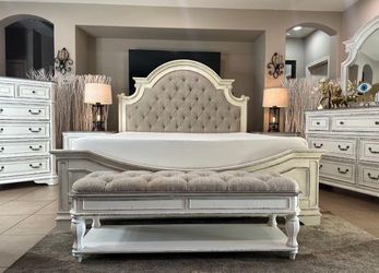 Magnolia manor king size bedroom set