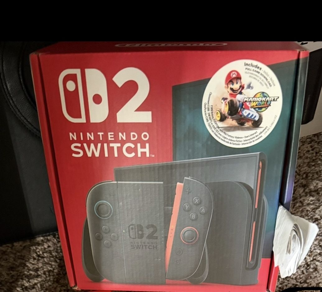 Brand New (ACCEPTING OFFERS OVER $550)