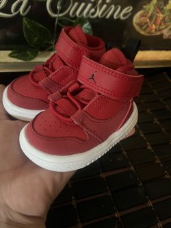 Size 2 Red Baby Nike Jordan