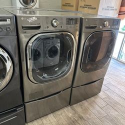 LG XL capacity washer and dryer set electric with warranty