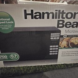 Hamilton Microwave Oven