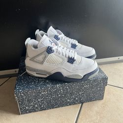 Jordan 4 Midnight Navy