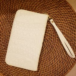 NWOT Charming Charlie Clutch Wallet