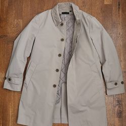 Uniqlo Men's Mac Coat (Size: XS)