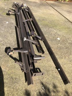 Adjustable bed frame