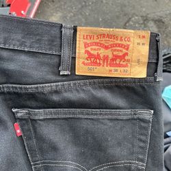 Black Levi 501s