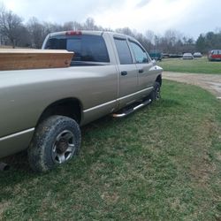 03 Dodge Truck Crew Cab Long Bed  4wd