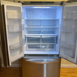 French Door Refrigerator &  Bottom Freezer
