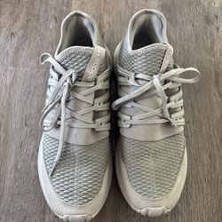 Adidas  Adidas Tubular Radial  Pale Olive Green  Men's Size  9 1/2