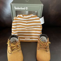 Timberland Crib Bootie and Hat Set