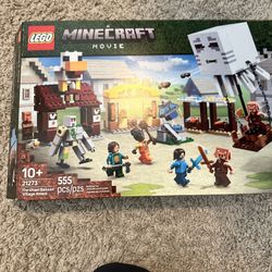 Lego Minecraft Set 