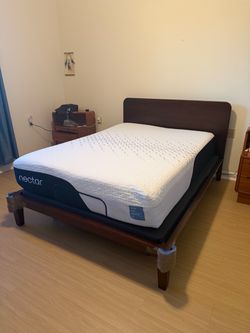 Full adjustable bed