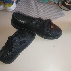 shoes size 5 1/2 