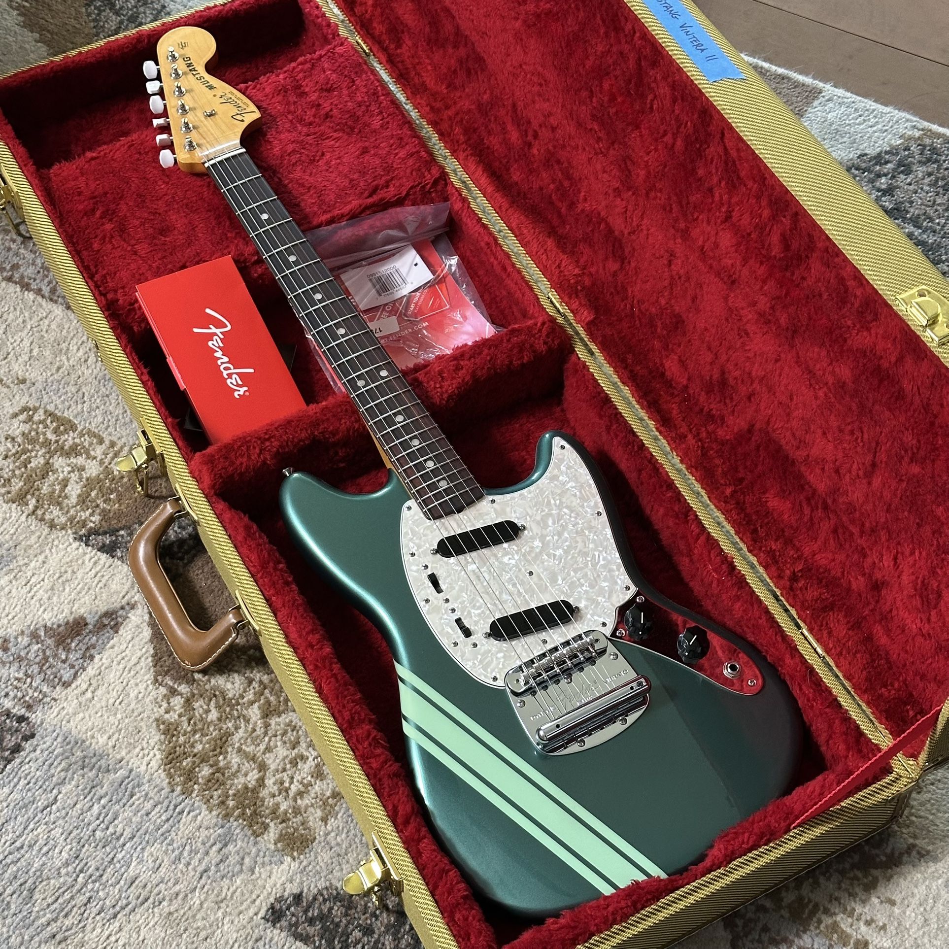 MINT Fender Vintera II Competition Mustang Sherwood Green