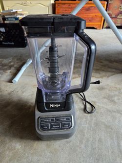 Ninja Professional 1000W Blender BL610 – 72oz Pitcher