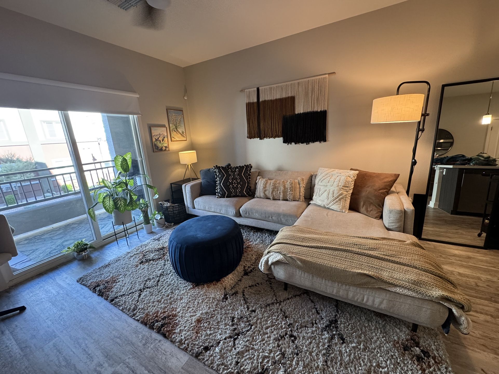 Couch With Chaise