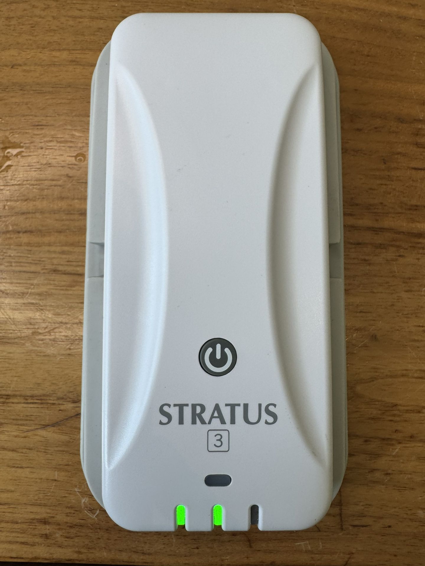 Stratus 3 Appareo Portable ADS-B Receiver Airplane Flying ADSB aviation AHRS GPS