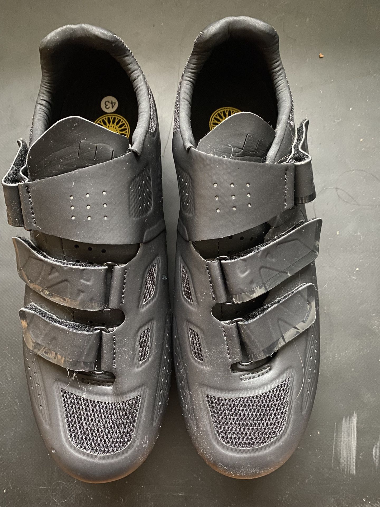 Cycling Shoes Size 10 Pearl Izumi