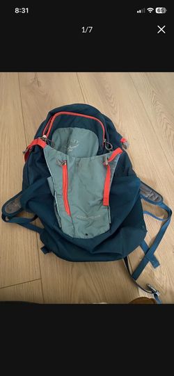 LOW PRICE MOVING- OSPREY $290 + TAX RETAIL FULL SIZE BACKPACK