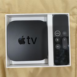 Apple TV HD 32GB/1080p with remote!