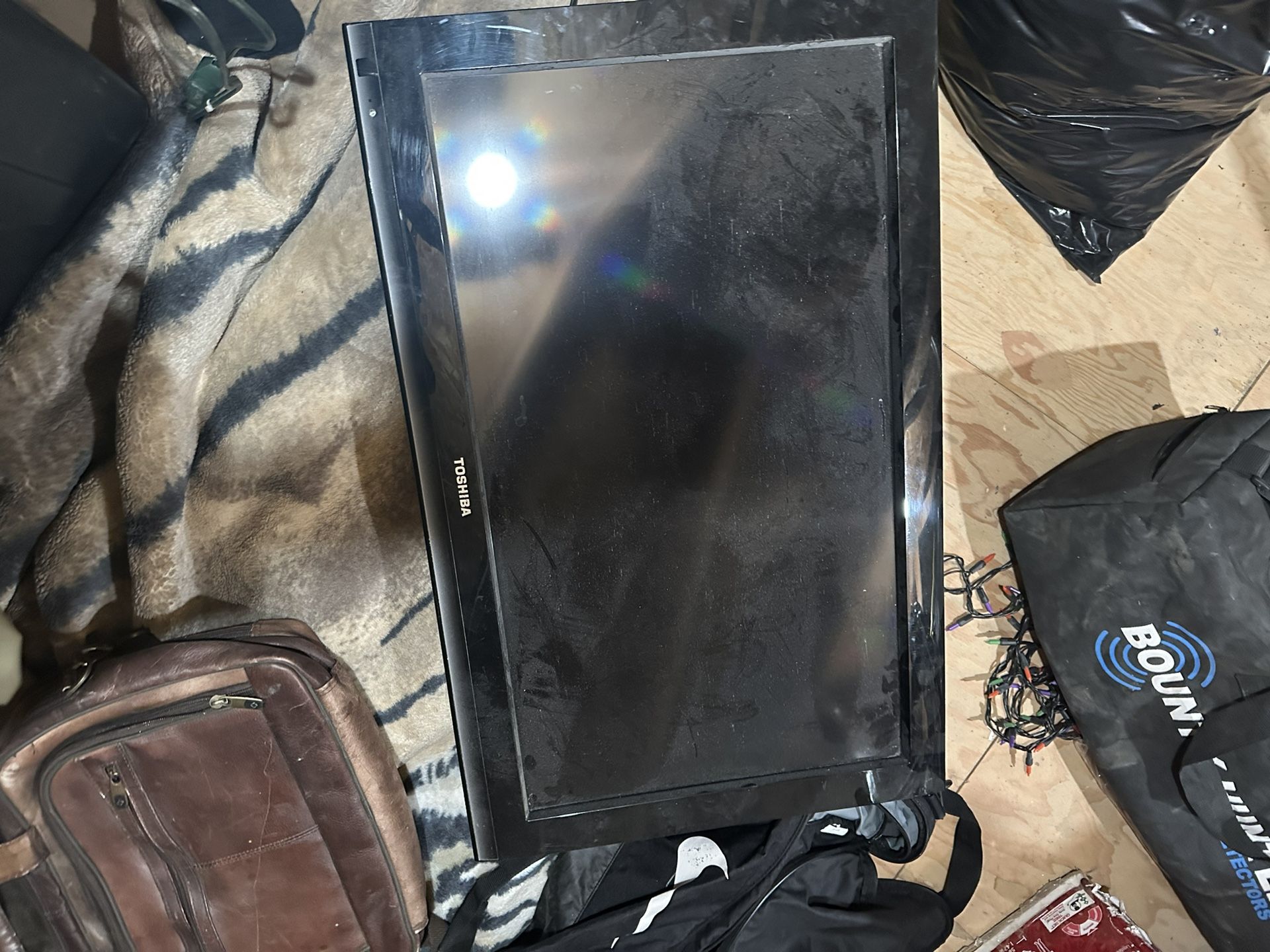tv toshiba