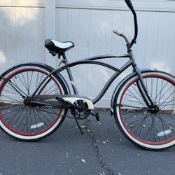 BEACH Cruiser ( HUFFY)
