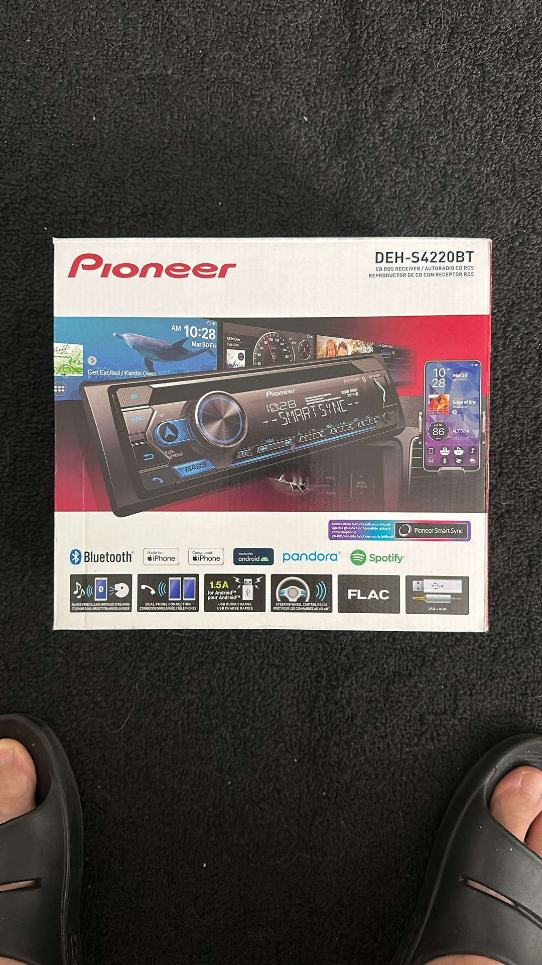 Pioneer CD car Receiver with Alexa USB Aux