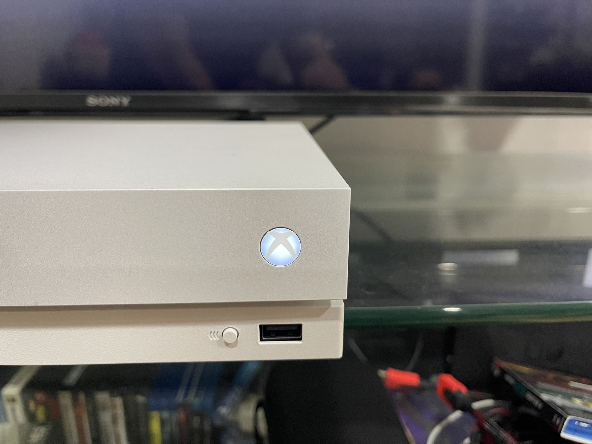 Xbox One X Taco Bell Limited Edition