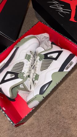 Air Jordan 3 Restro