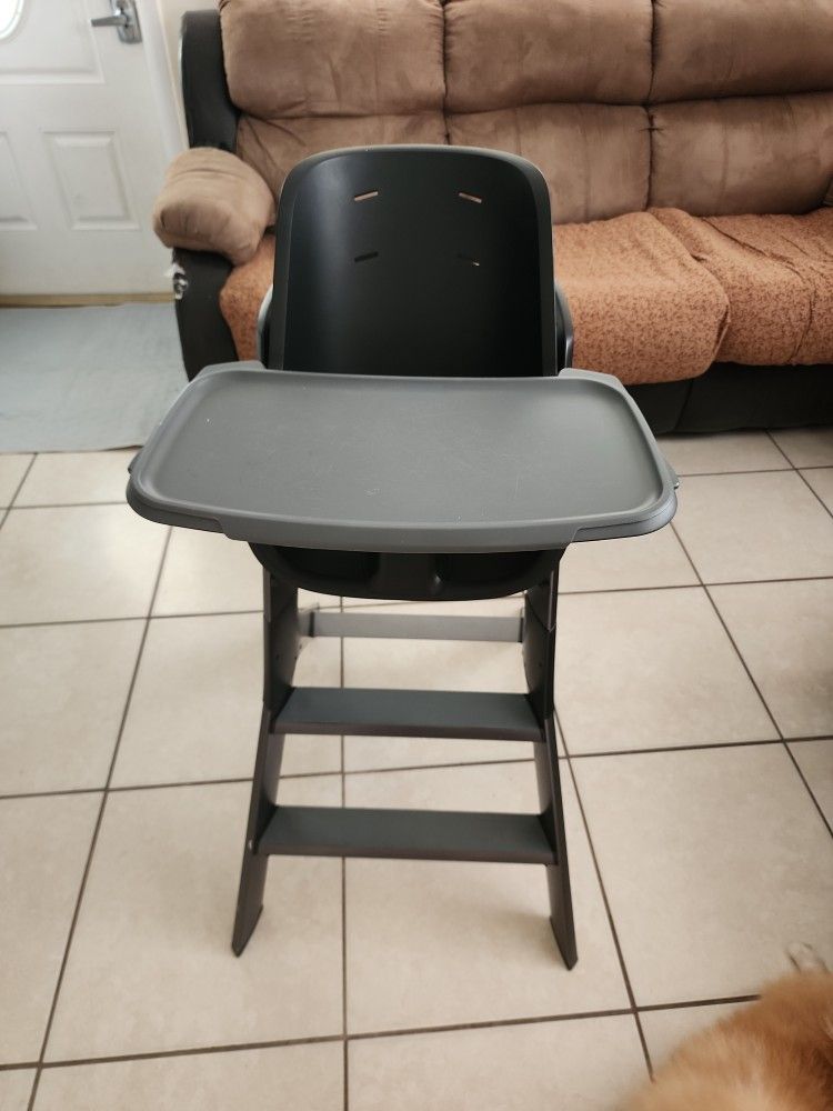 Baby High Chair 4moms One Hand Snap