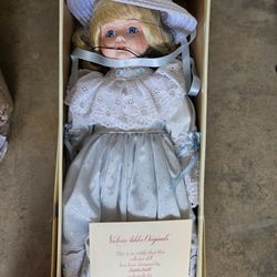 Victoria Ashlea Original Doll