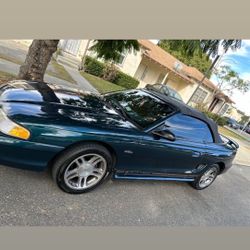 1997 Ford Mustang