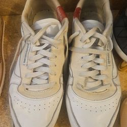 Reebok tennis size 10