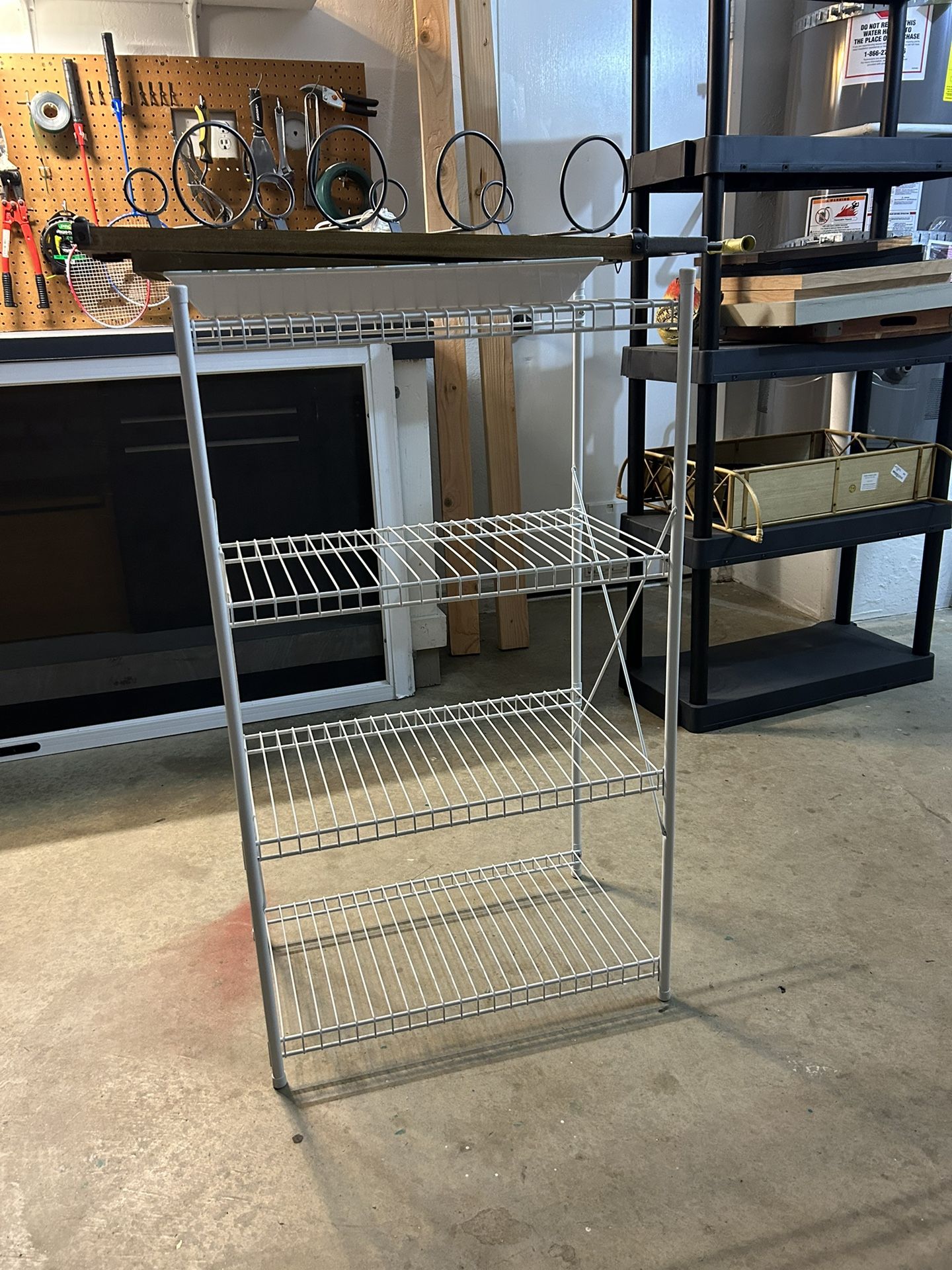 Metal Wire Shelving