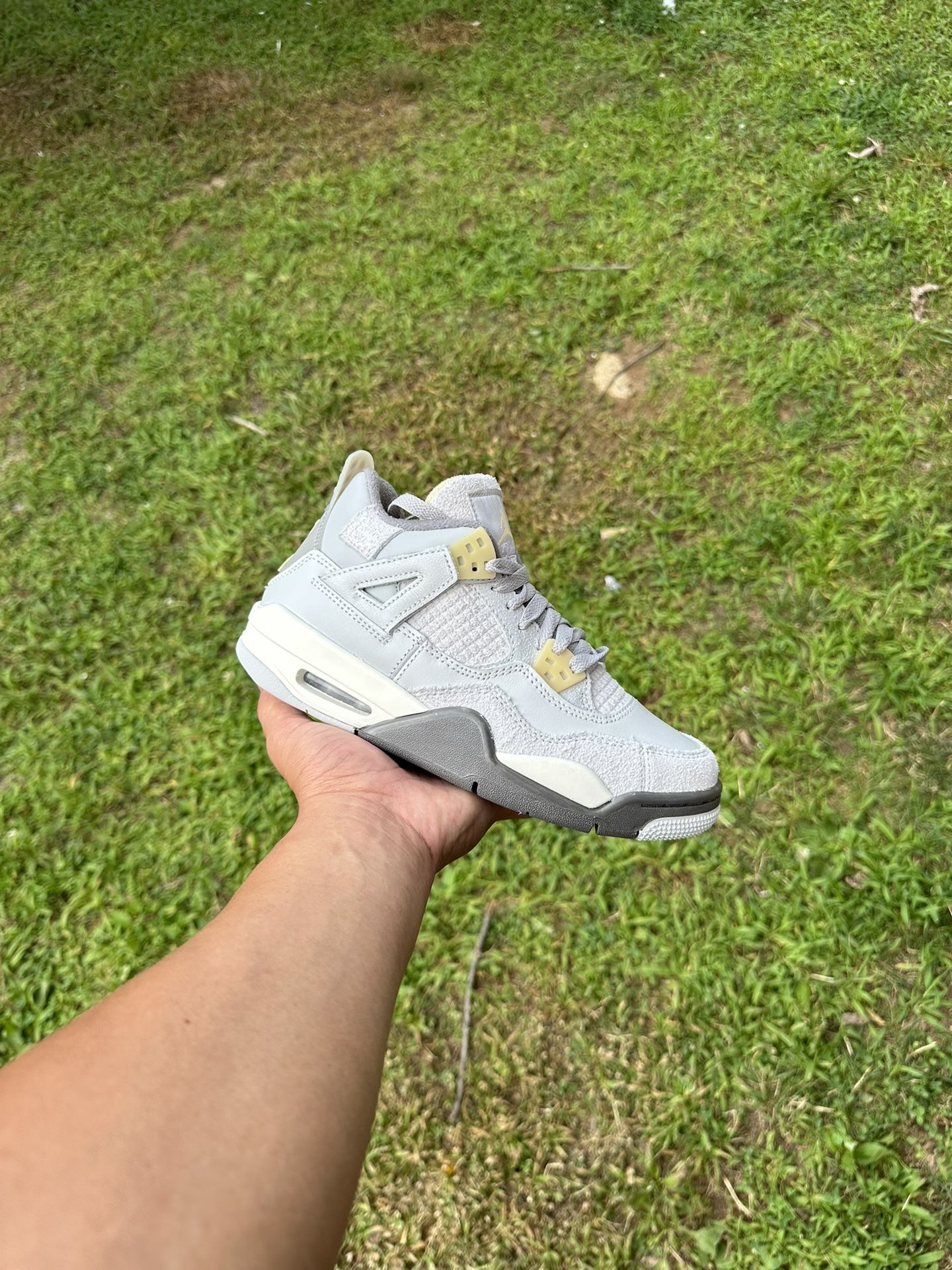 Air Jordan 4 “Craft Photon” Size 5Y