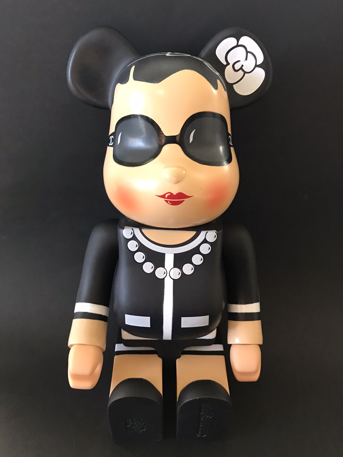 Be@rbrick bearbrick 400% Chanel figure