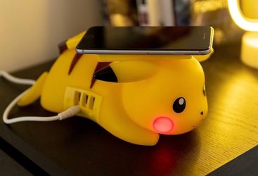 Pikachu Wireless Charging Stand
