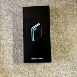 Samsung Galaxy Z Flip6 512 GB Mint Unlocked New