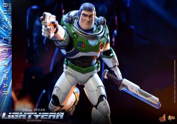 HOT TOYS BUZZ LIGHT YEAR SPACE RANGER ALPHA MMS634